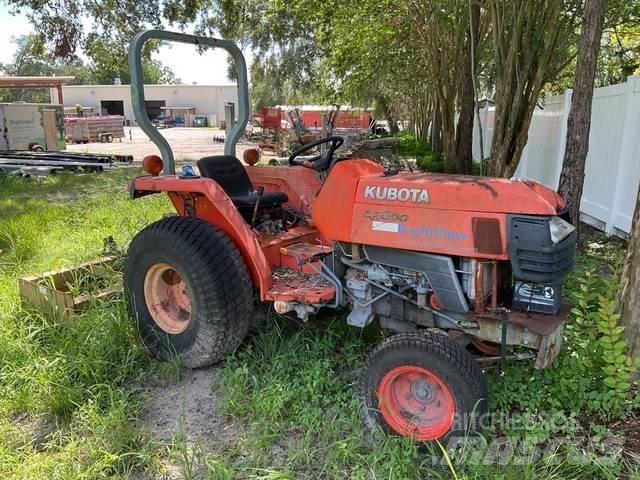 Kubota L2800 Tractors