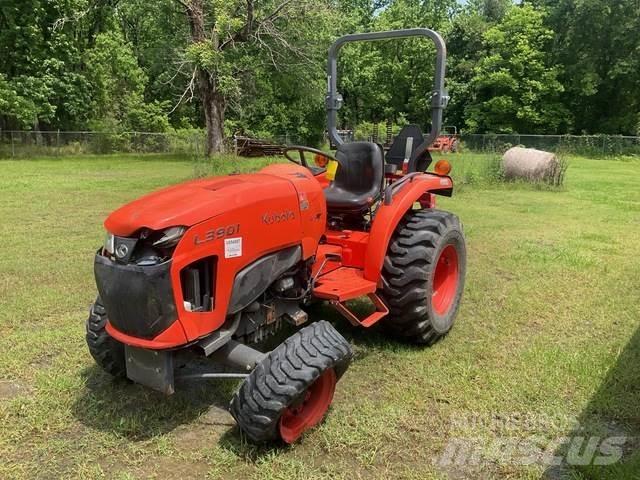 Kubota L3901DT Compact tractors