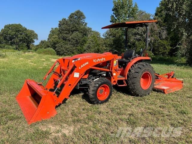 Kubota L3902DT Compact tractors