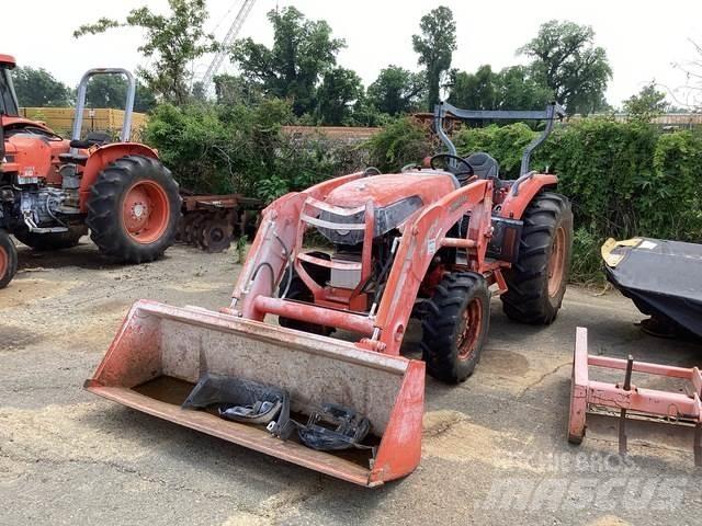 Kubota L3940DT Compact tractors