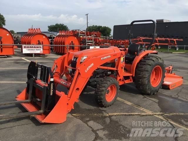 Kubota L4701DT Compact tractors