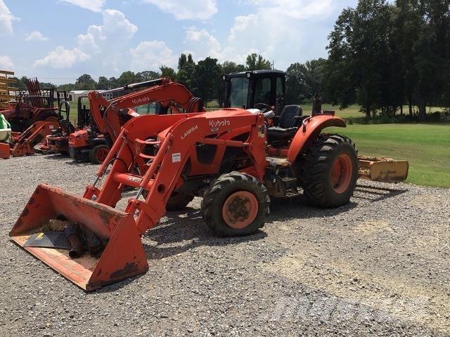 Kubota M5-111D Compact tractors