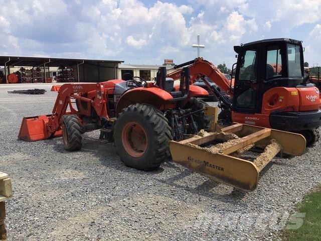 Kubota M5-111D Compact tractors