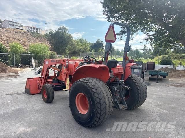 Kubota M5040F Compact tractors