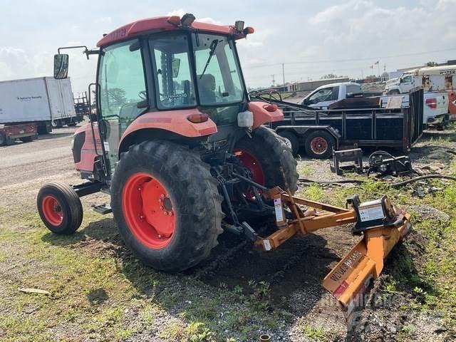 Kubota M6040 Compact tractors