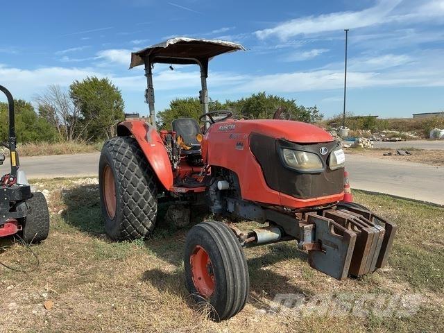 Kubota M8540 Tractors