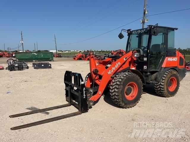 Kubota R640R43 Wheel Loaders