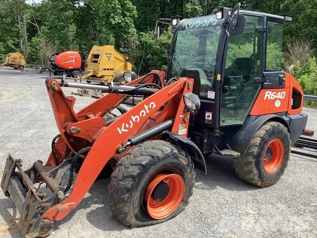 Kubota R640R43 Wheel Loaders