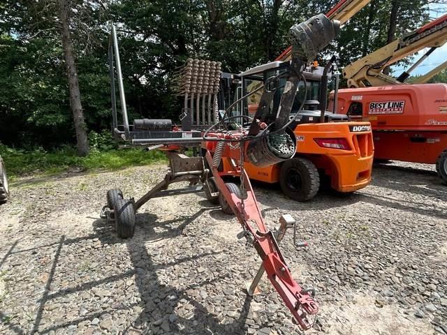 Kubota RA1042T Rakes and tedders