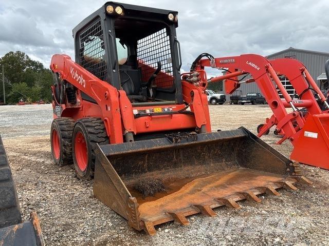 Kubota SSV65 Skid Steer Loaders