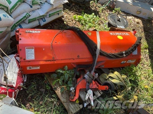 Kubota V5260 Brushes