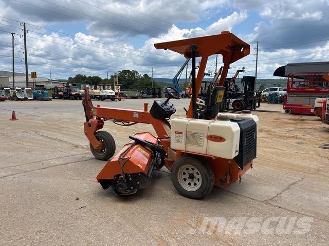 Lay-Mor SM300 Indoor sweepers