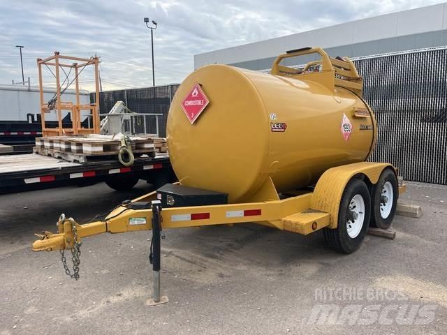 LeeBoy DOT990 Tank Trailers