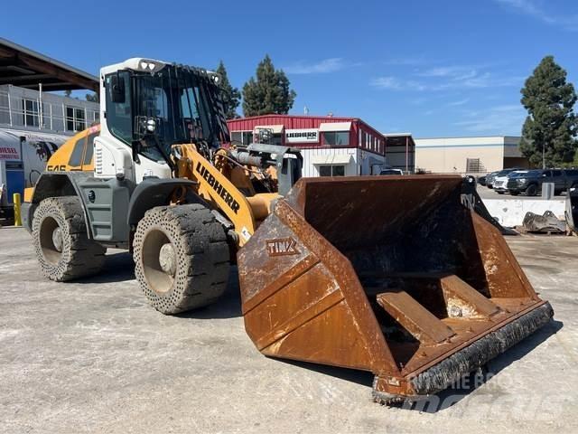 Liebherr L546 Wheel Loaders