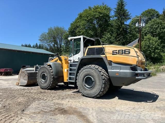 Liebherr L586 Wheel Loaders