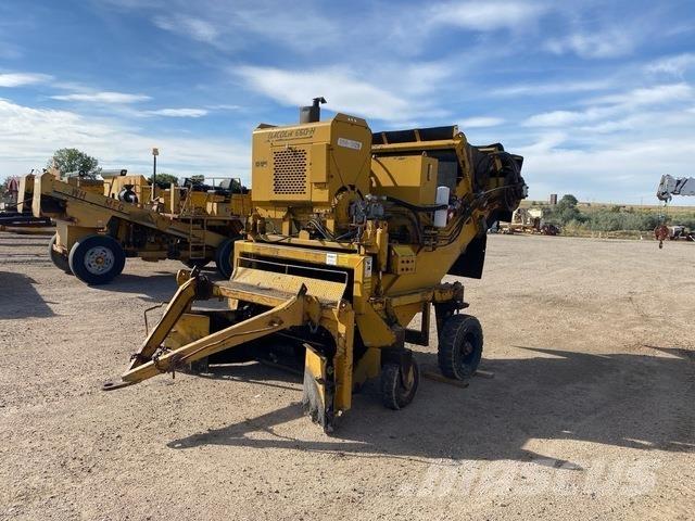 Lincoln 660H Asphalt pavers