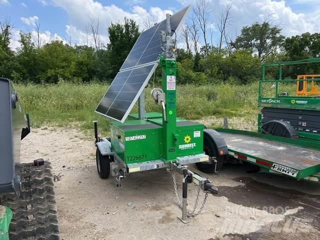  Liveview V3MM Lowboy trailer