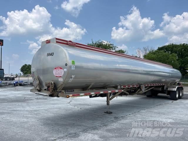 MAC  Tank Trailers