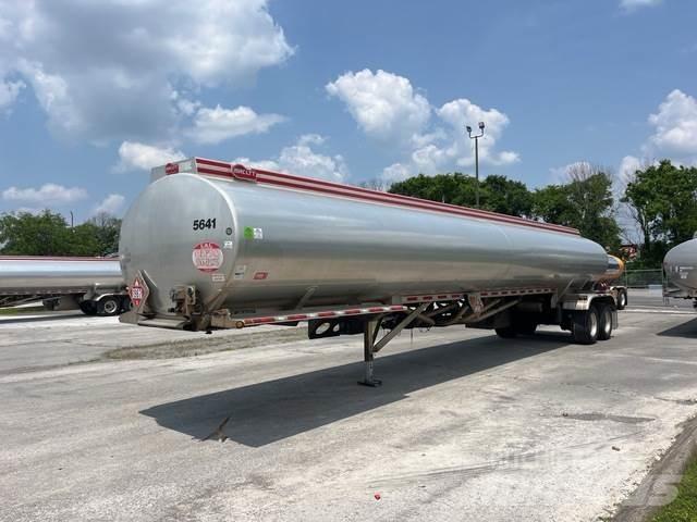 MAC  Tank Trailers