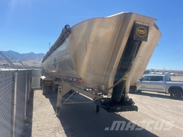 MAC  Dump Trailers