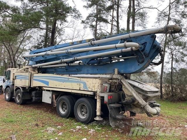 Mack 47M Concrete Pumps