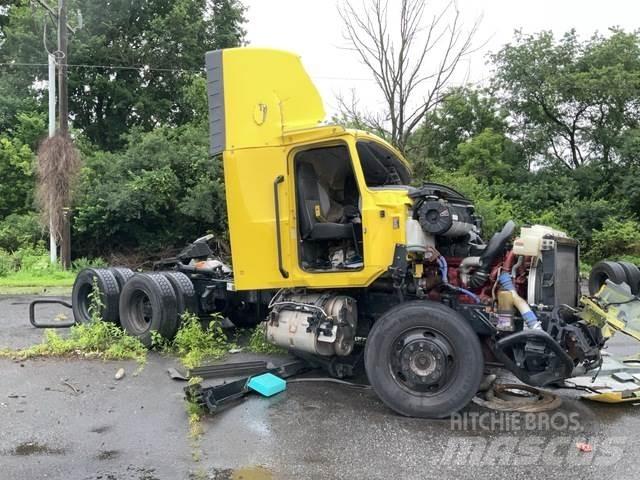 Mack Anthem Conventional Trucks / Tractor Trucks