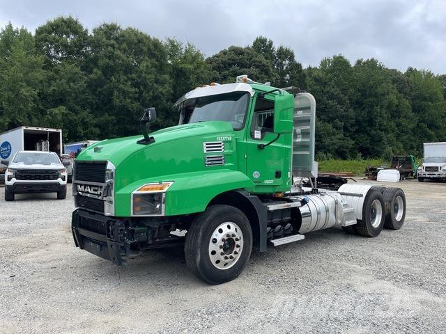 Mack Anthem Conventional Trucks / Tractor Trucks