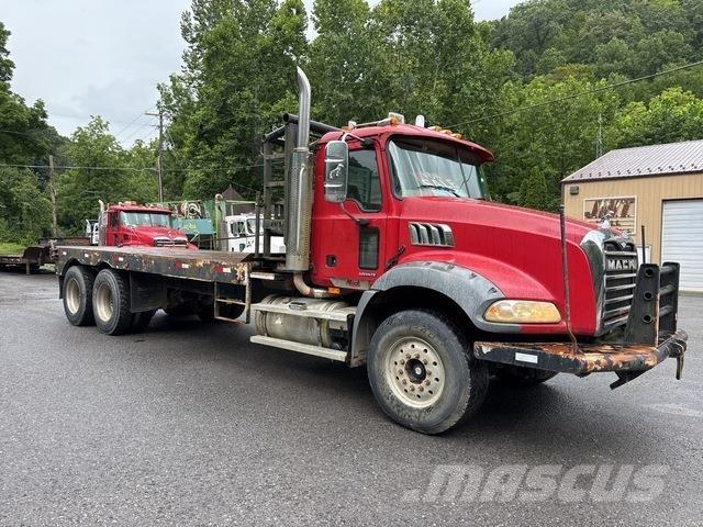 Mack CT713 Tow Trucks / Wreckers