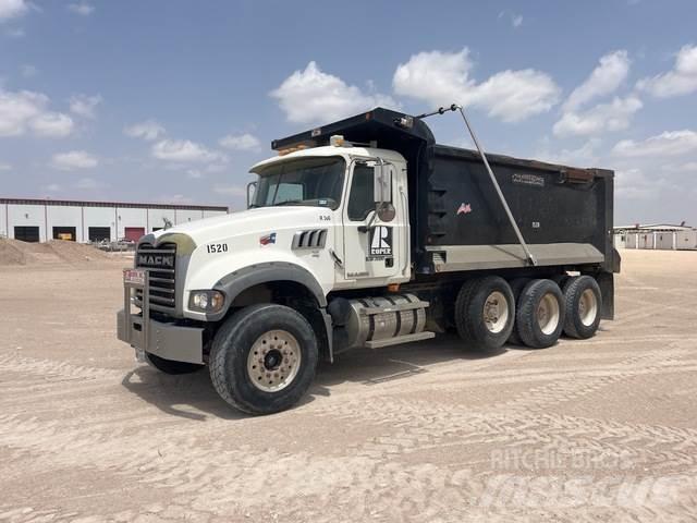 Mack CTP713 Dump Trucks