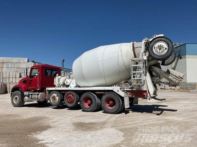 Mack CV513 Other Trucks