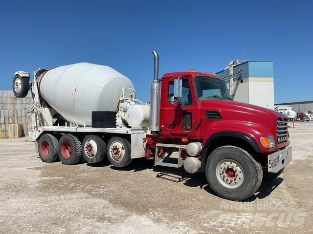 Mack CV513 Other Trucks