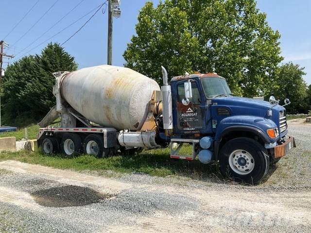 Mack CV713 Other Trucks