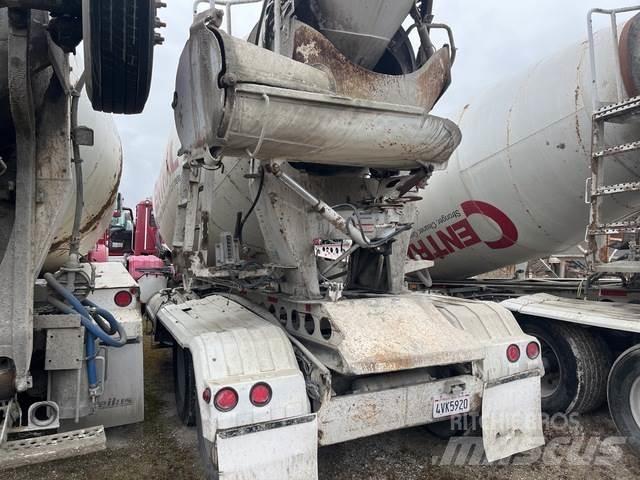 Mack CXU613 Conventional Trucks / Tractor Trucks