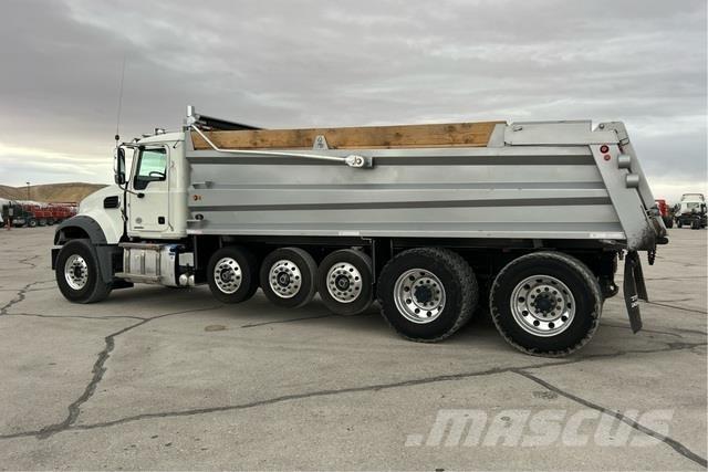 Mack GR64F Dump Trucks