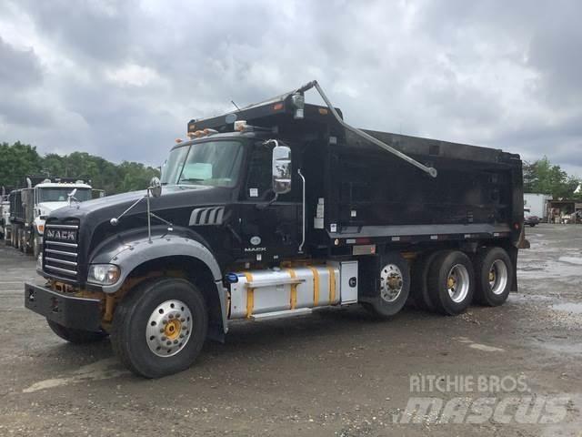 Mack GU713 Dump Trucks