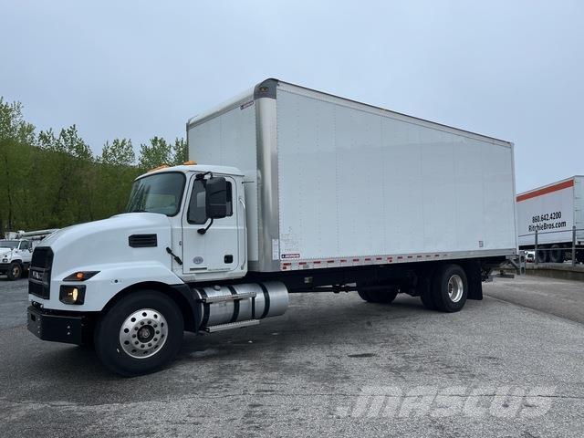Mack MS642 Box trucks