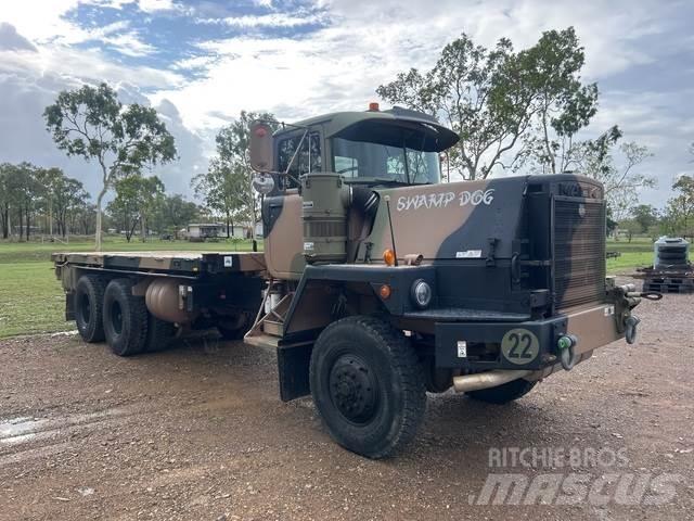 Mack R686T Flatbed Trucks