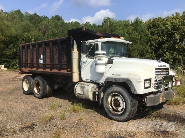 Mack RD688S Dump Trucks