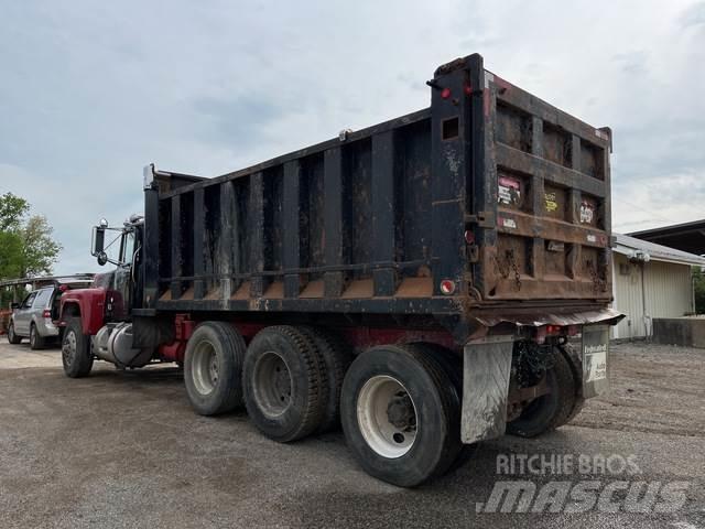 Mack RD690S Dump Trucks