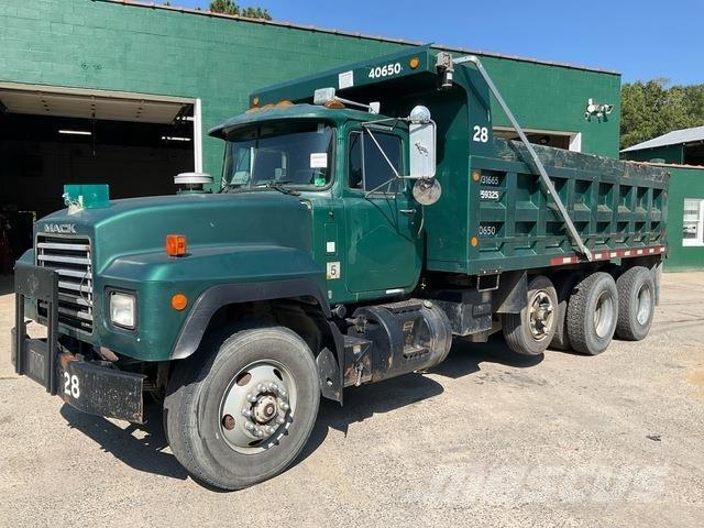 Mack RD690S Dump Trucks