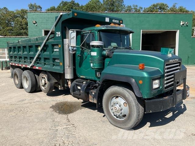 Mack RD690S Dump Trucks