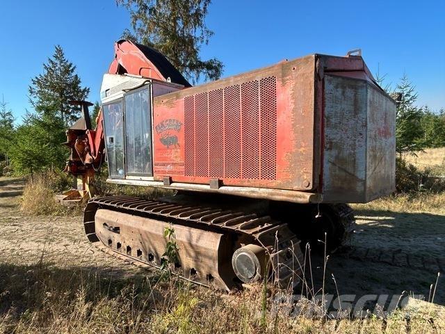 Madill 3200B Feller Bunchers