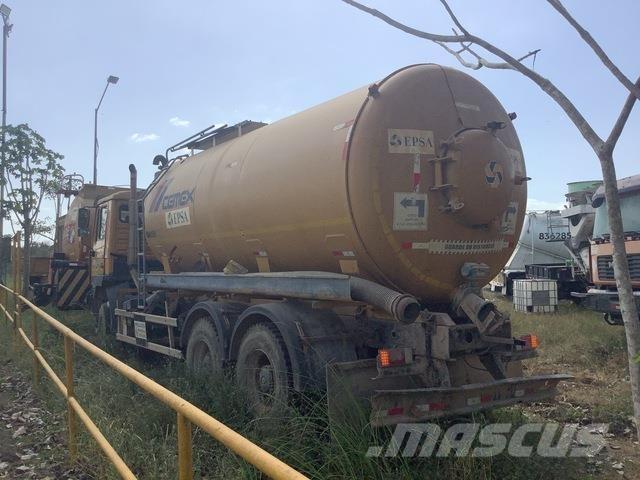 MAN 33.364 Water Tankers