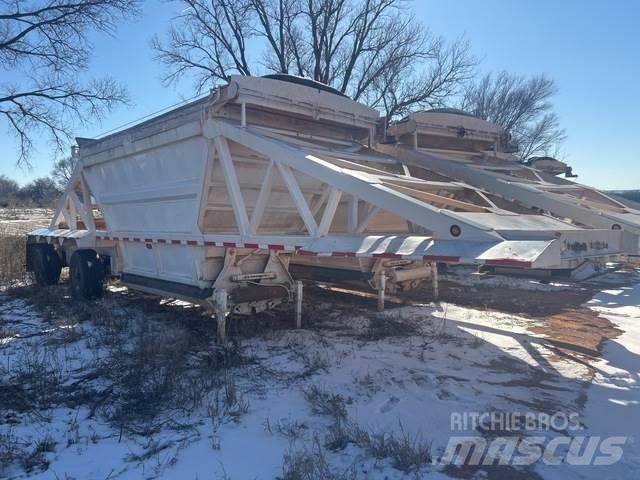 Manac  Dump Trailers