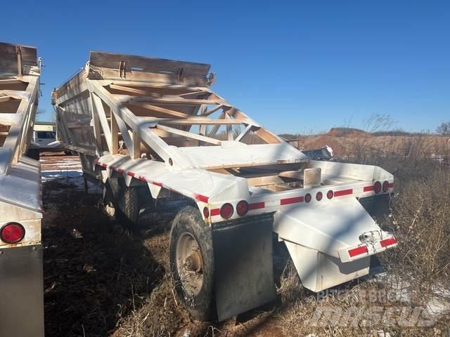 Manac  Dump Trailers