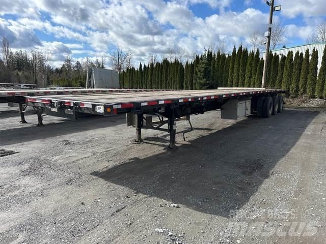 Manac  Flatbed Trailers