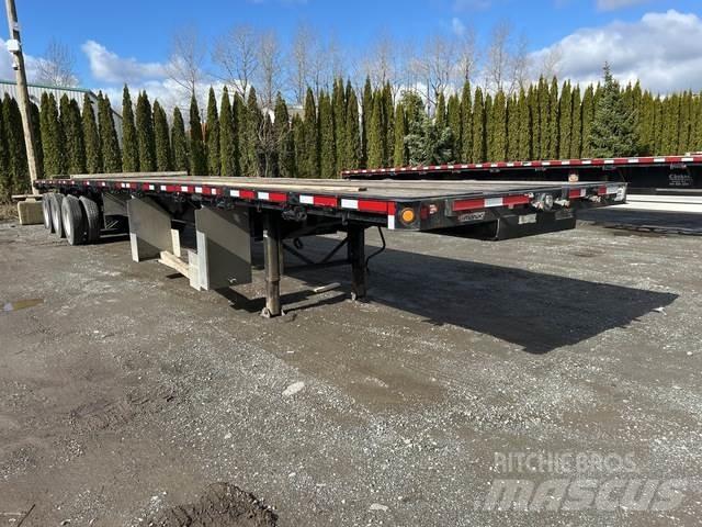 Manac  Flatbed Trailers