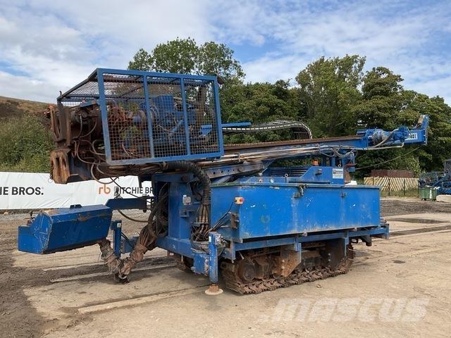 Massenza M18 Surface drill rigs