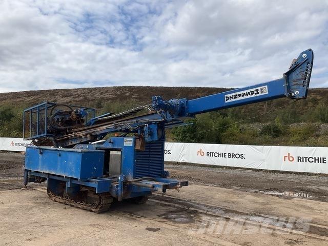 Massenza M18 Surface drill rigs