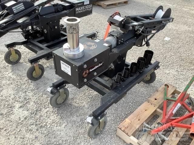  Maxis XD10 Utility Machines